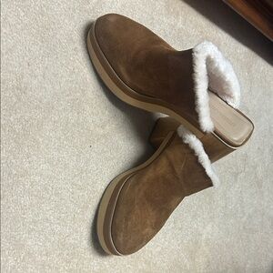 Bernardo Brown Shearling-Lined Mules